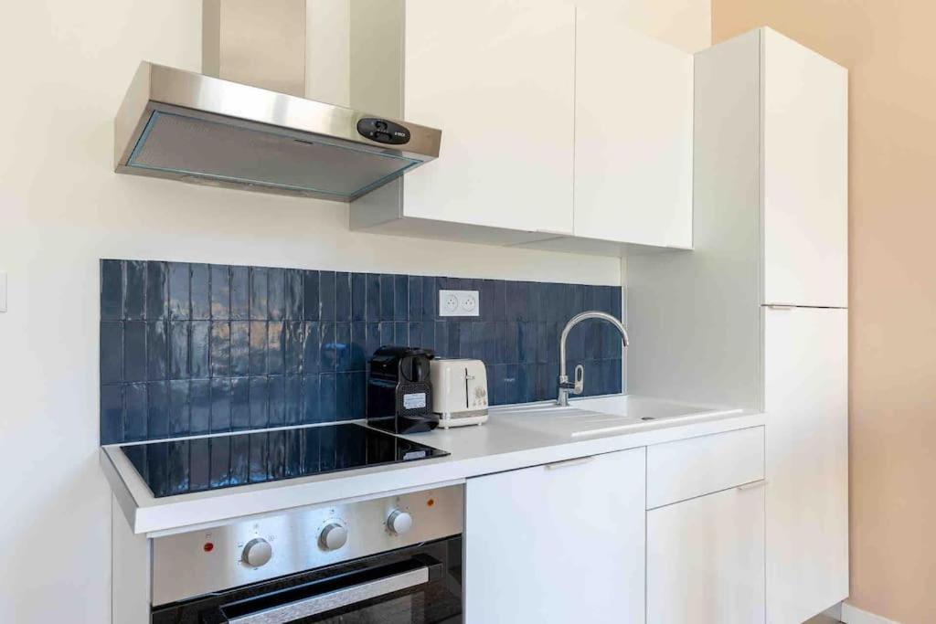 Appart Cosy A 1' Du Cours Julien Marseille Exterior photo